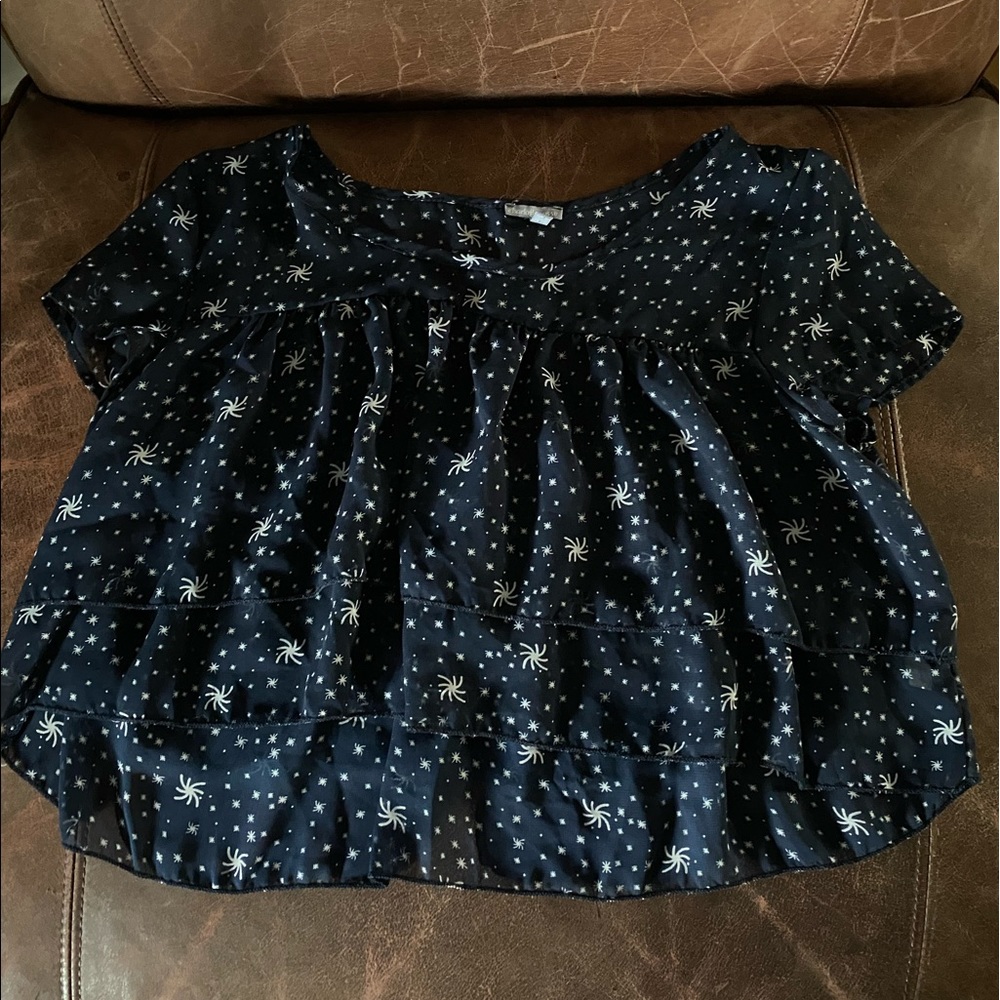 Charlotte Russe flirty crop 💕